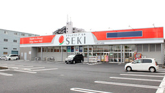 セキ薬局　三郷戸ヶ崎店の外観