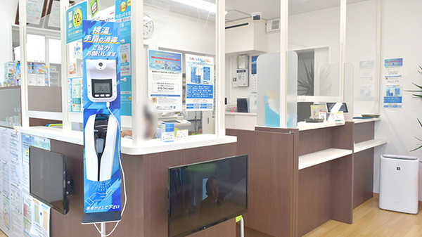 かるがも薬局　かたぎはら店の受付/カウンター