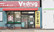 V・drug　京都市立病院前薬局の入口