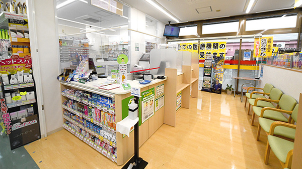 スギ薬局　川口西新井宿店の受付/カウンター