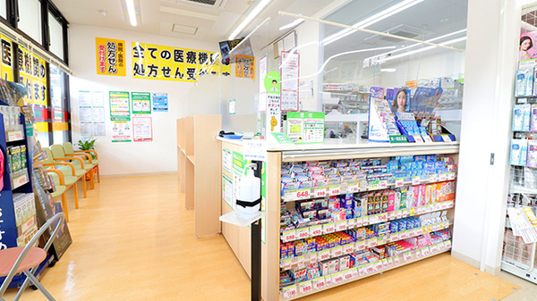 スギ薬局　鹿浜店の受付/カウンター