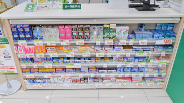 スギ薬局　南富山店の一般医薬品