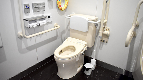 ププレひまわり薬局中島店のお手洗い