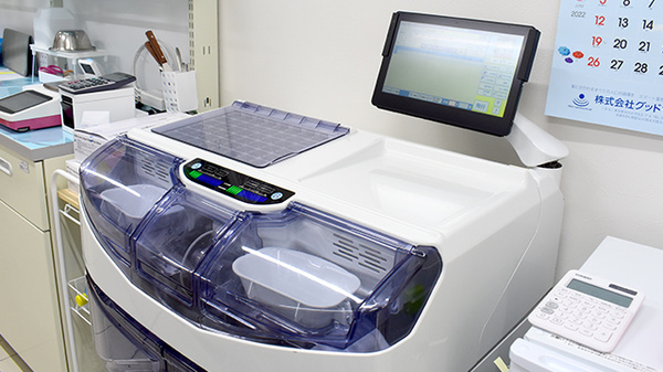 ププレひまわり薬局中島店の調剤器具