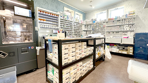 アイリス調剤薬局 新座店の調剤室