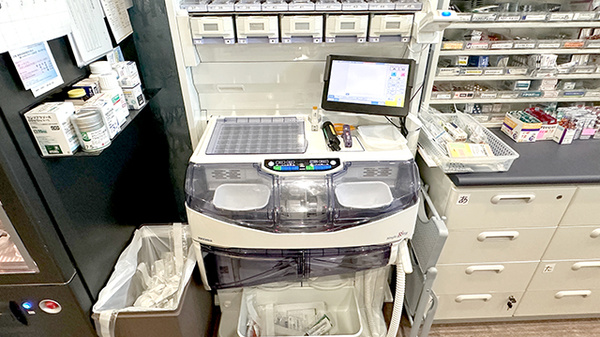アイリス調剤薬局 新座店の調剤器具
