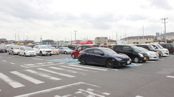 セキ薬局　ピアシティ宮代店の駐車場