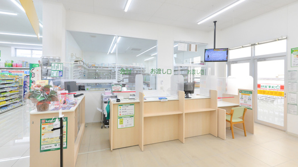 スギ薬局　富士見店の受付/カウンター