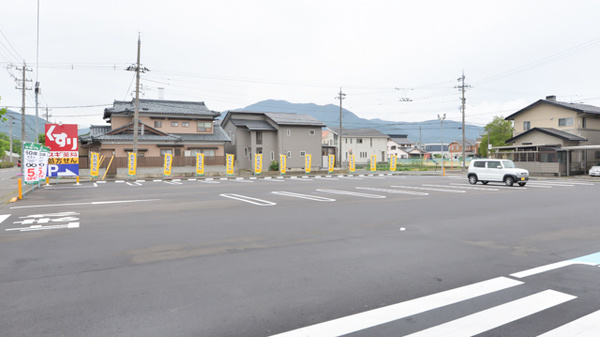スギ薬局　敦賀南店の駐車場
