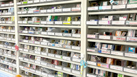 スズラン薬局 千里丘店の薬棚