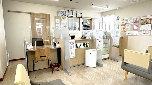 銀星薬局 粟宮店の受付/カウンター