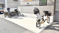 大賀薬局 石丸店の駐輪場