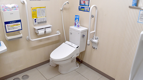 マルエ薬局榛東店のお手洗い
