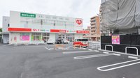 レデイ薬局　宮西店の駐車場