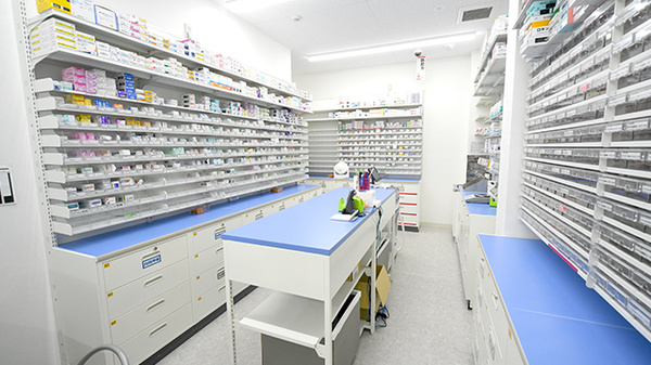 スギ薬局　川越クレアモール店の調剤室