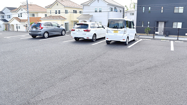 薬局タカサ　オアシス木更津店の駐車場