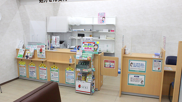 セキ薬局　奈良町店の受付/カウンター