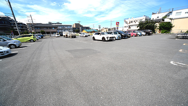 スギ薬局　大宮宮原店の駐車場