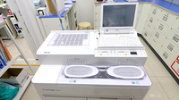 スギ薬局　水道橋店の調剤器具