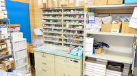 三咲グリーン薬局の薬棚