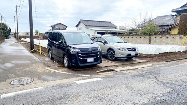 三咲グリーン薬局の駐車場
