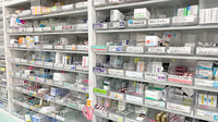 ヤマグチ薬局千代田店の薬棚