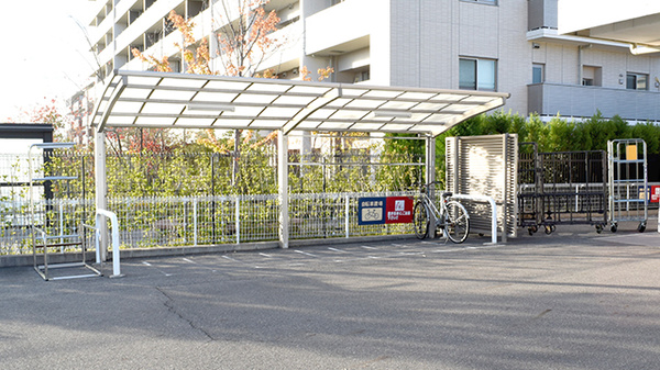 クリエイト薬局春日井高蔵寺店の駐輪場