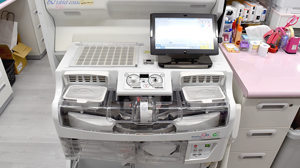 ビヨンド中御所薬局の調剤器具