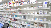 薬局くすりの福太郎　新検見川店の薬棚