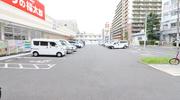 薬局くすりの福太郎江戸川中央店の駐車場