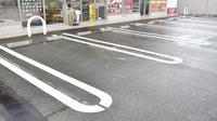ひがし薬局　JR御井店の駐車場