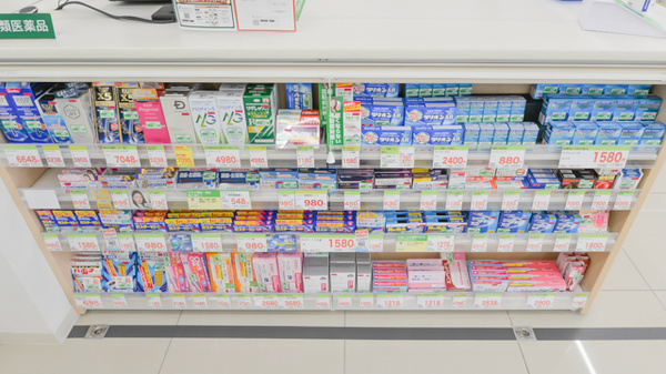 スギ薬局　上植野店の一般医薬品