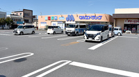 マルエ薬局高崎新町店の駐車場