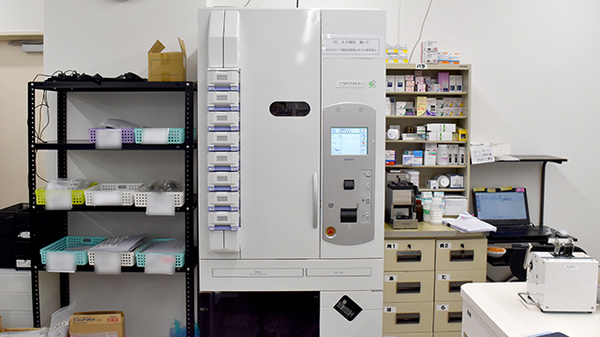 アルファ調剤薬局 元町店の調剤器具