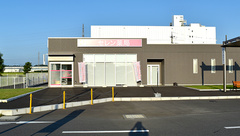 セレン薬局　青柳店の外観