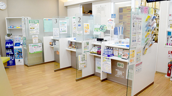 そうごう薬局 西宮南店の受付/カウンター