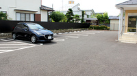 ふじ調剤薬局 黒田原店の駐車場