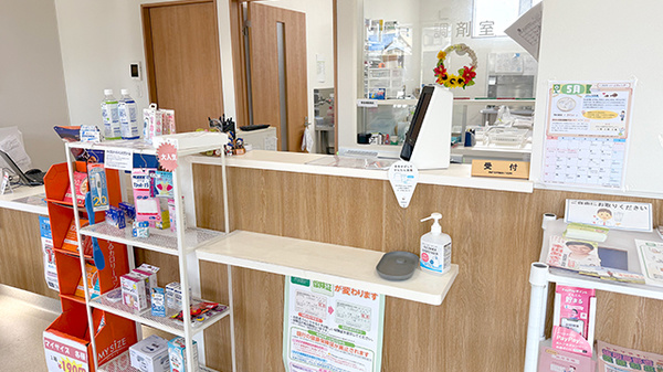 貴船薬局豊川店の受付/カウンター