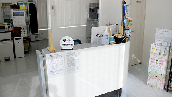 つくし薬局　星が丘店の受付/カウンター