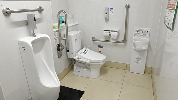 スギ薬局　浜松北店のお手洗い