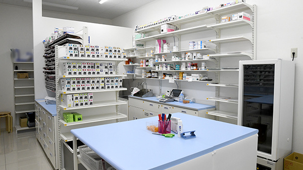 スギ薬局　浜松北店の調剤室