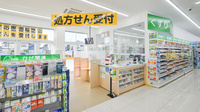 スギ薬局　小牧新町店の入口