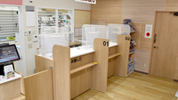 ココカラファイン薬局上北沢店の受付/カウンター