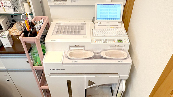 ファルコ薬局 桂駅東口店の調剤器具