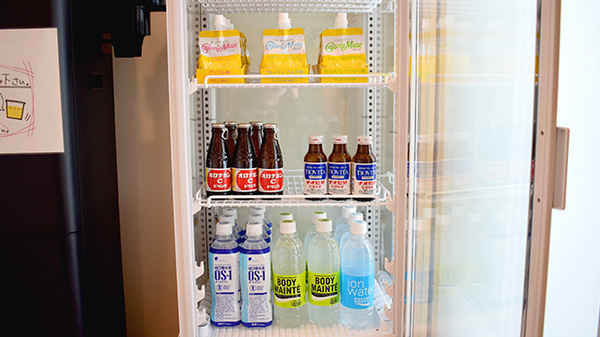 ふれあい通り出水調剤薬局の飲食物