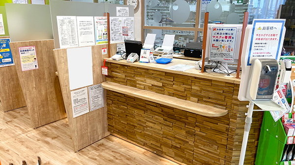 調剤薬局ツルハドラッグ黒石一番町店の受付/カウンター