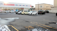 ココカラファイン薬局北28条店の駐車場