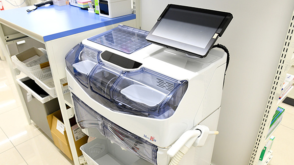 スギ薬局 小山若木店の調剤器具