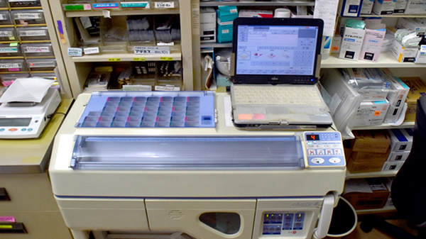 大信薬局四街道店の調剤器具