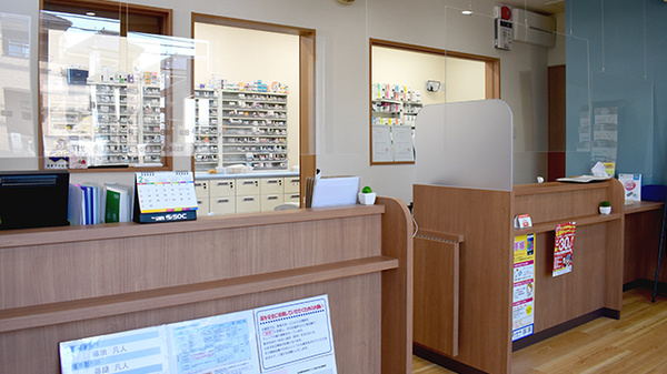くれよん薬局 岸和田店の受付/カウンター